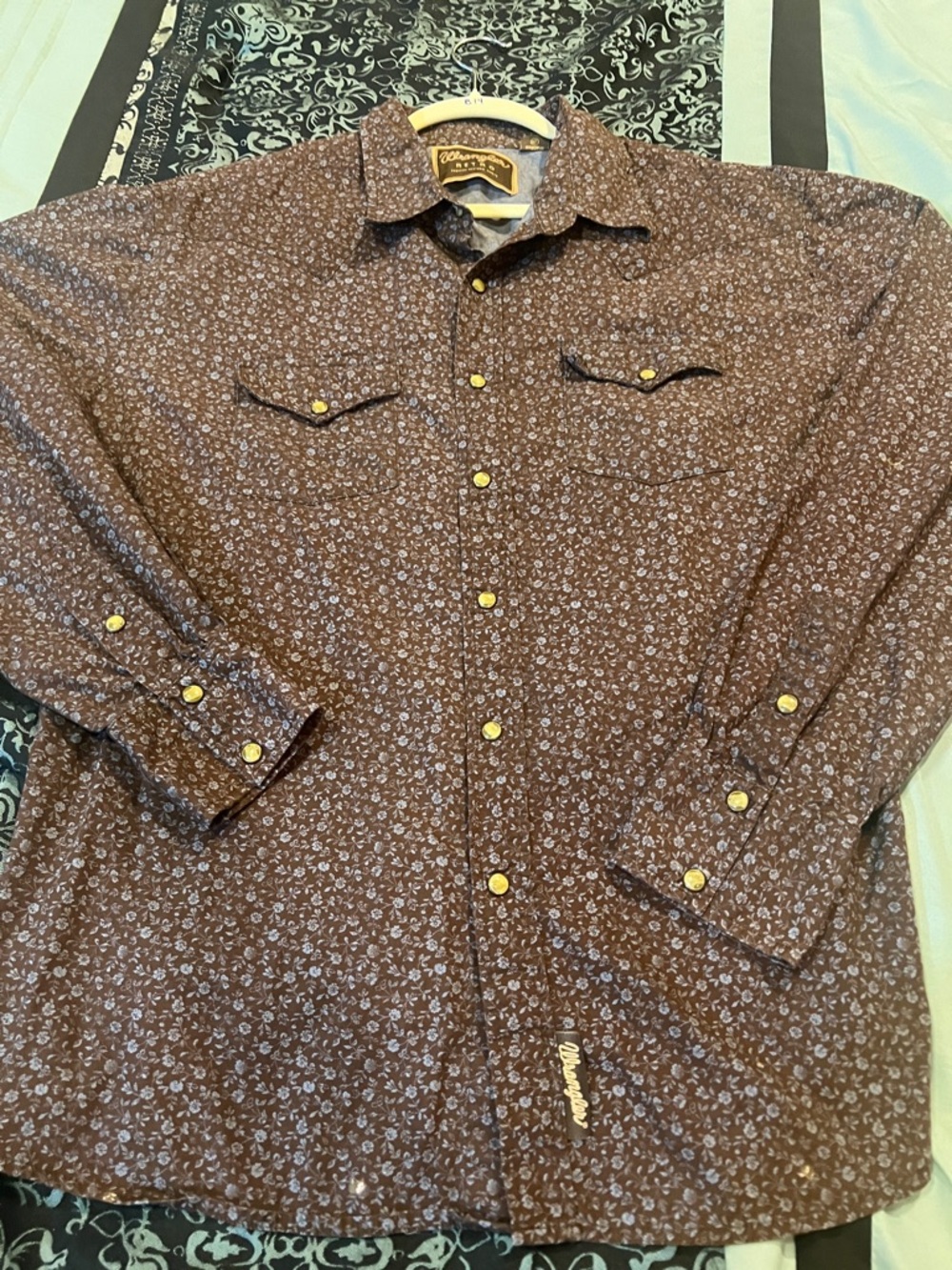 Wrangler RETRO Brown Floral-Print Long-Sleeve Button-Down Shirt
